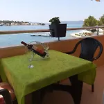 Nevena * Brodarica (Sibenik-Knin)