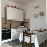 Nevena Apartamento *