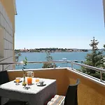 Nevena * Brodarica (Sibenik-Knin)