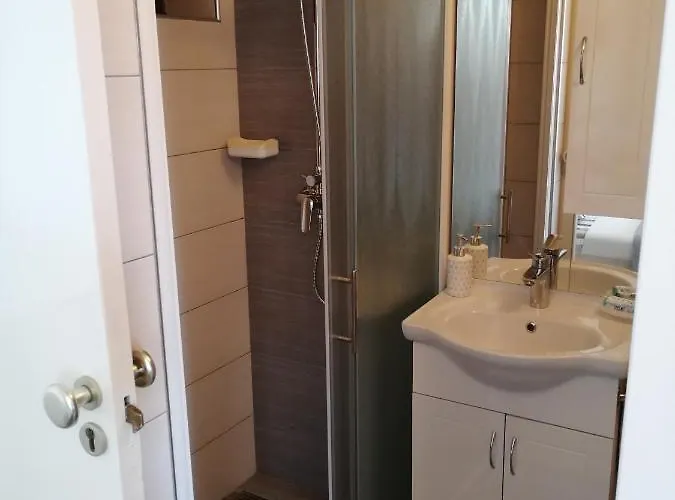 Nevena Appartement *